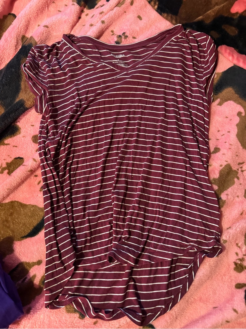 Arizona Jean Company Burgundy and White Striped Short Sleeve Tee